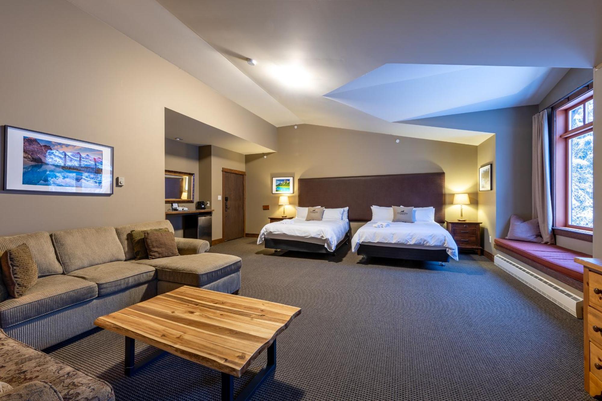 Copper Horse Lodge Golden Εξωτερικό φωτογραφία