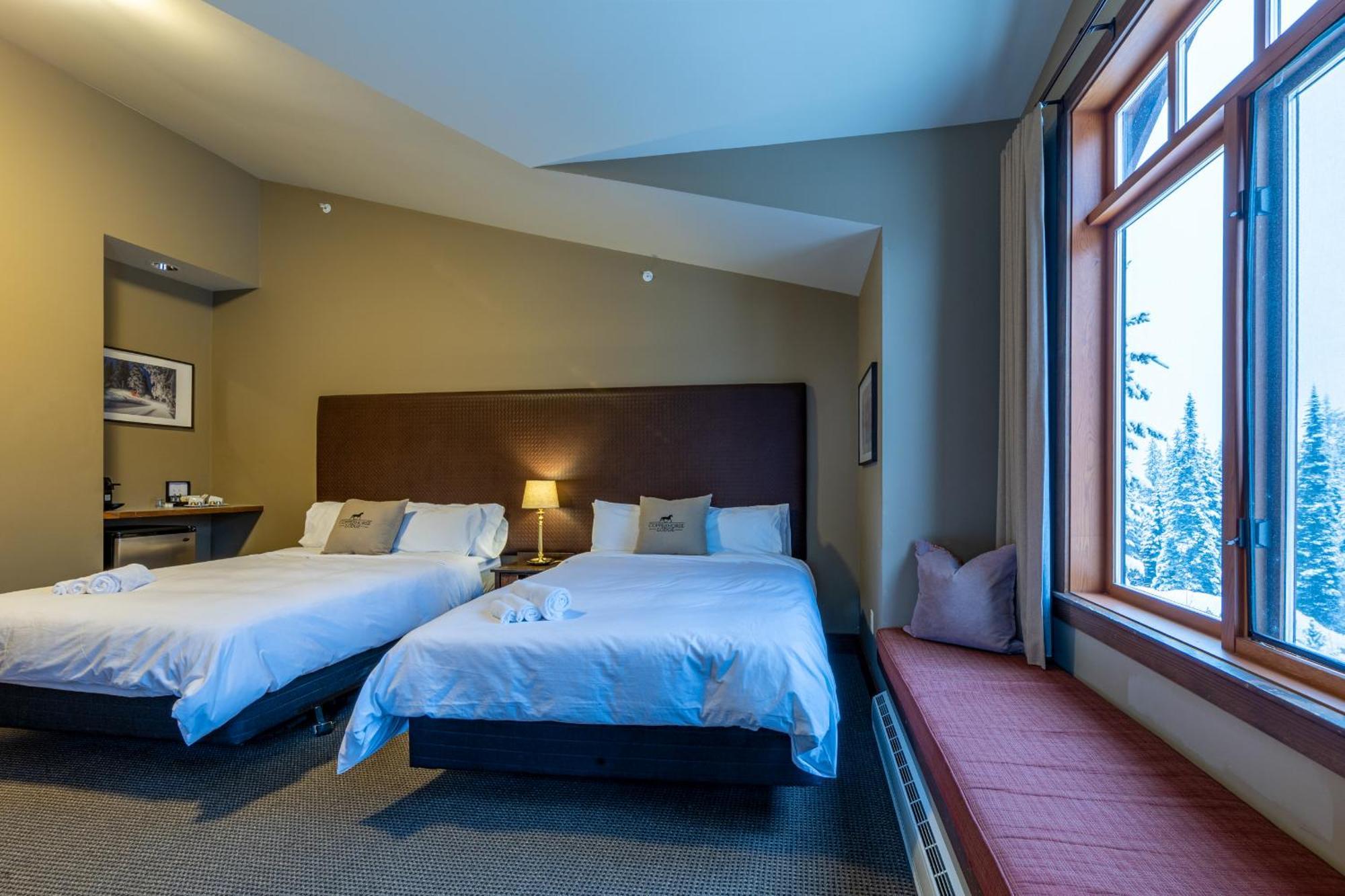 Copper Horse Lodge Golden Εξωτερικό φωτογραφία