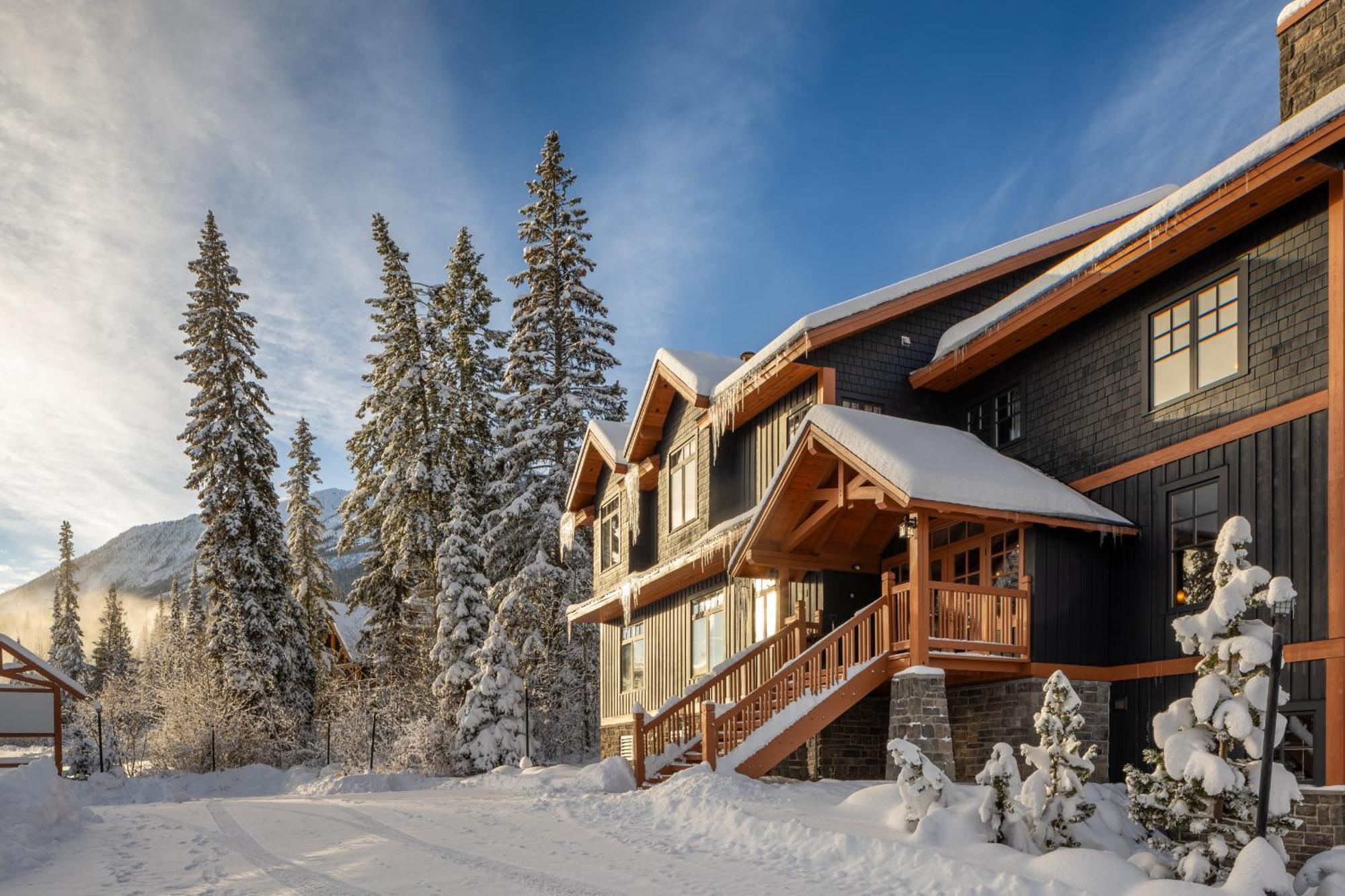 Copper Horse Lodge Golden Εξωτερικό φωτογραφία